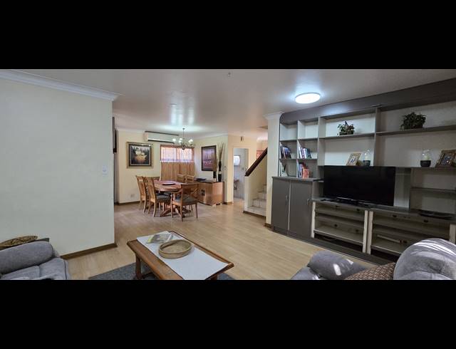 3 BEDROOM DUPLEX FOR SALE IN ARCADIA